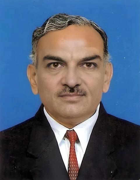  Dr. Shreyas Shah