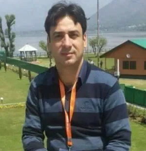 Dr Masarat Safi