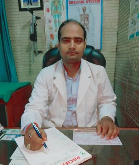 Dr. Munna Kumar (PT)